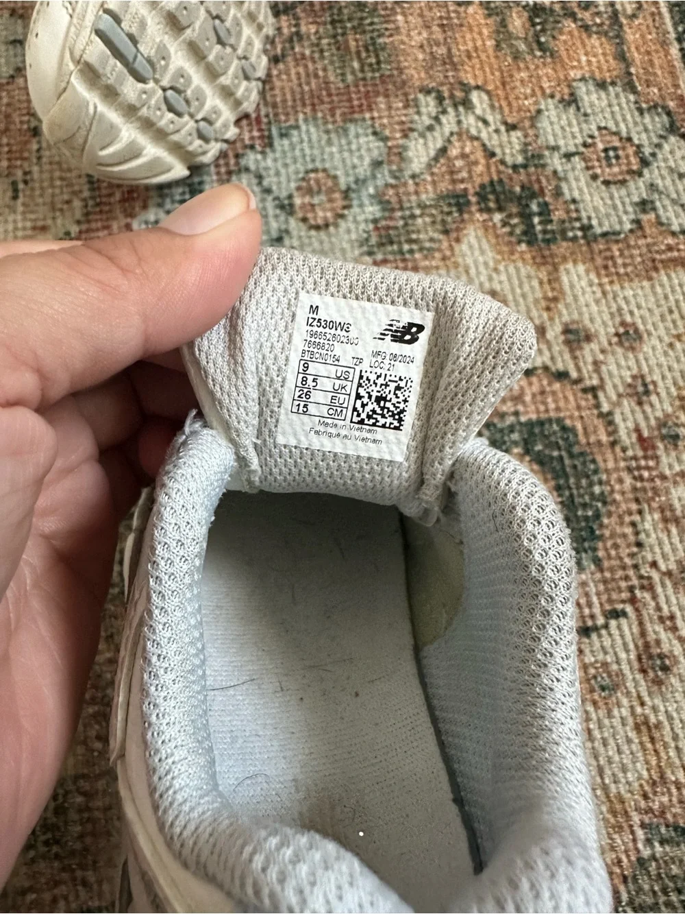 New Balance Kids White & Light Blue Casual Sneakers